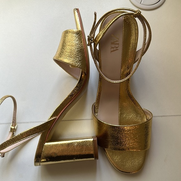 Zara Gold Women's Sandals - Picture 1 of 7